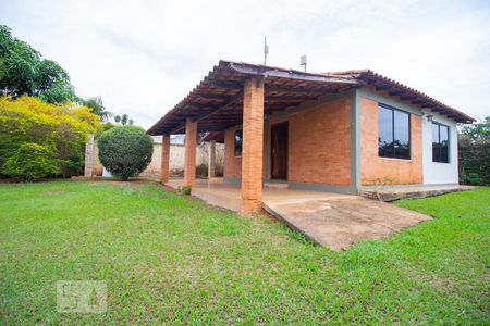 casa de casa de condomínio para alugar com 2 quartos, 85m² em Setor Habitacional Jardim Botânico (lago Sul), Brasília