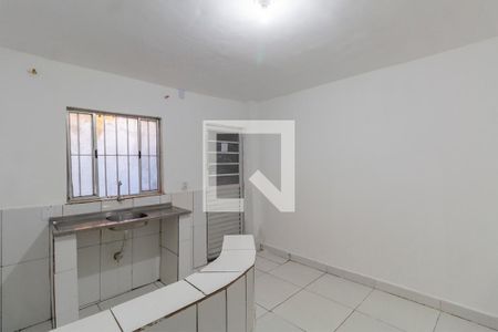 Cozinha de casa para alugar com 1 quarto, 32m² em Vila Brasil, São Paulo