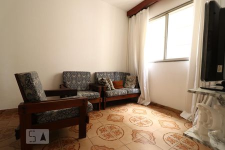 Sofás de apartamento à venda com 2 quartos, 55m² em Vila Santa Luzia, Taboão da Serra