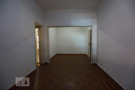 Apartamento para alugar com 130m², 4 quartos e sem vagaSala