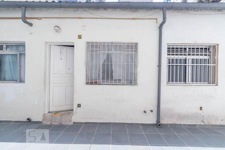 Vista do quarto e da sala de apartamento para alugar com 1 quarto, 41m² em Paraíso, São Paulo