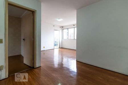 Sala de apartamento para alugar com 2 quartos, 85m² em Vila Nova Conceição, São Paulo