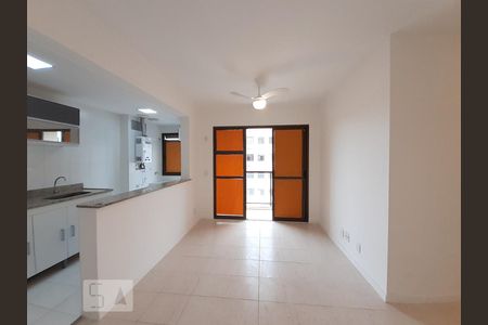 Sala de apartamento à venda com 2 quartos, 56m² em Pilares, Rio de Janeiro