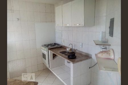 Cozinha de apartamento para alugar com 2 quartos, 60m² em Jacarepaguá, Rio de Janeiro