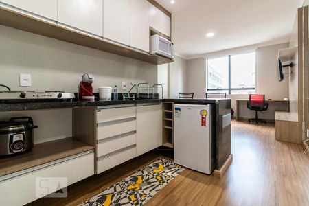 Cozinha de kitnet/studio para alugar com 1 quarto, 25m² em Bethaville I, Barueri