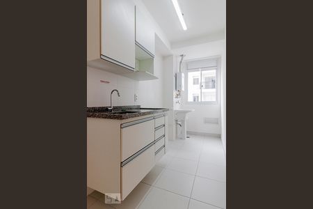 Cozinha de apartamento para alugar com 1 quarto, 38m² em Vila Califórnia, São Paulo