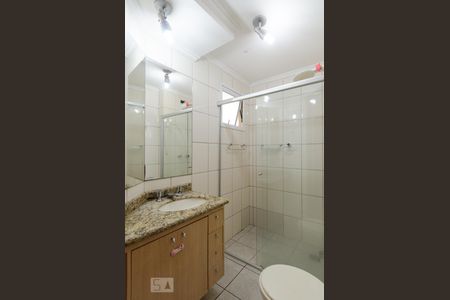 Banheiro da suíte de apartamento à venda com 3 quartos, 90m² em Centro, São Bernardo do Campo