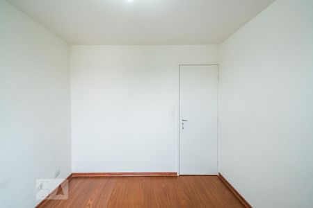 Quarto 2 de apartamento para alugar com 2 quartos, 63m² em Jardim Patente Novo, São Paulo