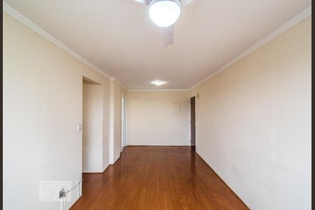 Sala de apartamento para alugar com 2 quartos, 63m² em Jardim Patente Novo, São Paulo