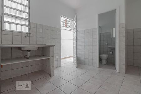 Cozinha de casa para alugar com 1 quarto, 50m² em Vila Gumercindo, São Paulo