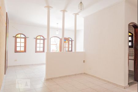 Sala de casa à venda com 5 quartos, 200m² em Vila Formosa, São Paulo