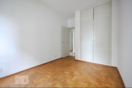 Quarto 1 de apartamento para alugar com 3 quartos, 119m² em Cambuí, Campinas