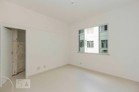 Sala de apartamento para alugar com 2 quartos, 60m² em Flamengo, Rio de Janeiro