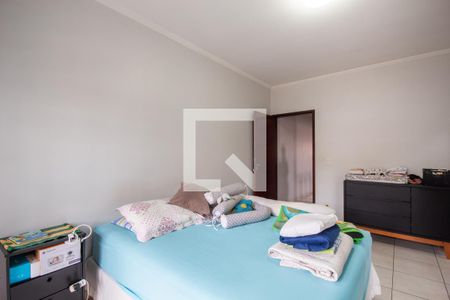 Suíte 1 de casa à venda com 3 quartos, 200m² em Umuarama, Osasco