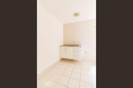 Cozinha de apartamento para alugar com 2 quartos, 70m² em Partenon, Porto Alegre