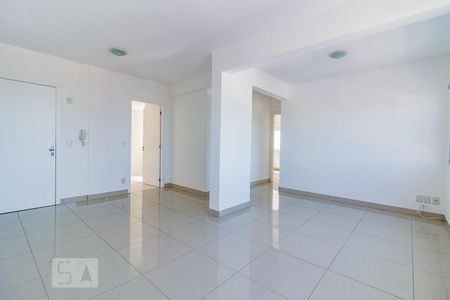 Sala de apartamento para alugar com 2 quartos, 70m² em Partenon, Porto Alegre