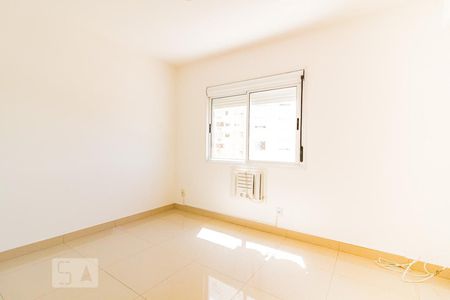 Dormitório de apartamento para alugar com 2 quartos, 70m² em Partenon, Porto Alegre