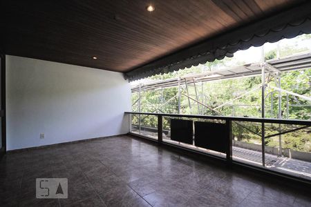 Varanda de apartamento para alugar com 3 quartos, 190m² em Barra da Tijuca, Rio de Janeiro