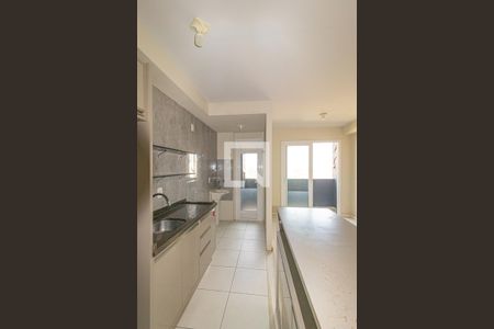 Sala/Cozinha de apartamento à venda com 2 quartos, 57m² em Centro, Canoas