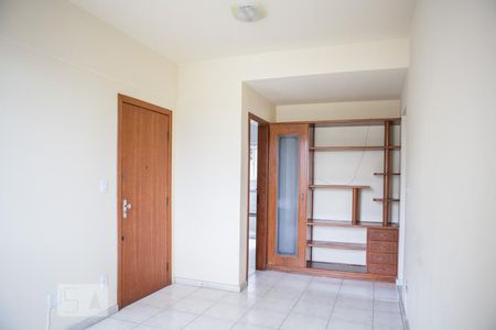 Sala de apartamento para alugar com 2 quartos, 70m² em Nova Granada, Belo Horizonte