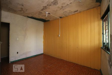 Dormitório de casa para alugar com 1 quarto, 50m² em Jardim Carvalho, Porto Alegre