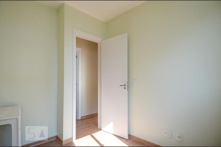 Quarto 2 de apartamento para alugar com 3 quartos, 61m² em Camaquã, Porto Alegre