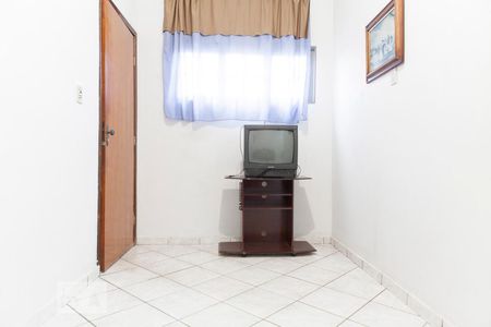 Sala de apartamento para alugar com 1 quarto, 42m² em Vila Bela, Goiânia