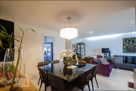 Sala de apartamento à venda com 4 quartos, 165m² em Vale do Sereno, Nova Lima