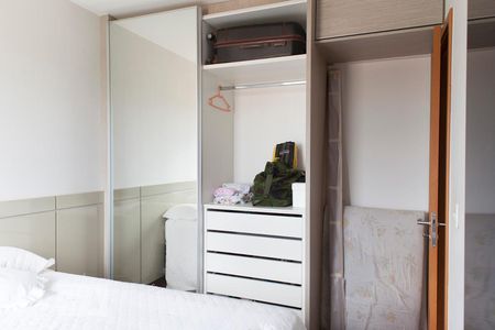 Quarto 1 de apartamento para alugar com 3 quartos, 90m² em Vila dos Alpes, Goiânia