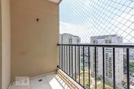 Varanda  de apartamento para alugar com 2 quartos, 65m² em Umuarama, Osasco