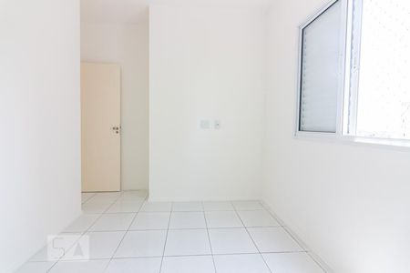 Quarto  de apartamento para alugar com 2 quartos, 65m² em Umuarama, Osasco