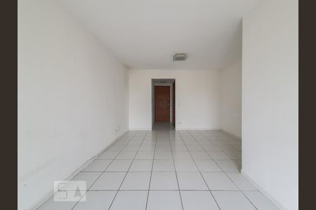 Sala de apartamento à venda com 3 quartos, 64m² em São Salvador, São Paulo