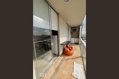 Studio para alugar com 36m², 1 quarto e 1 vaga Studio para alugar com 36m², 1 quarto e 1 vagaVaranda