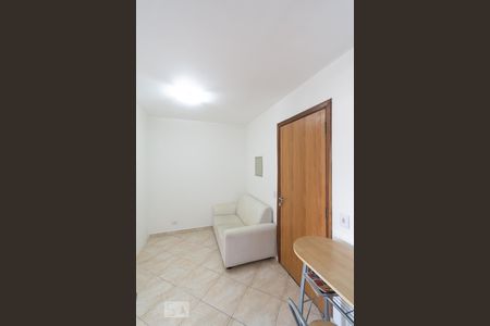 Sala Cozinha de apartamento para alugar com 1 quarto, 30m² em Campo Belo, São Paulo