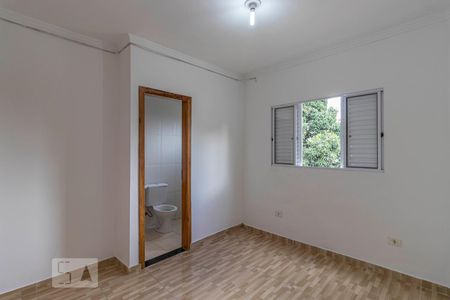 Suite 1 de casa de condomínio para alugar com 2 quartos, 80m² em Jardim Danfer, São Paulo