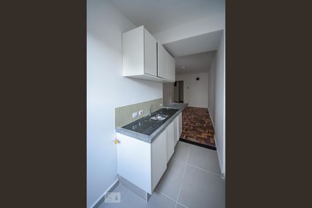 Cozinha de apartamento para alugar com 1 quarto, 42m² em Bela Vista, São Paulo