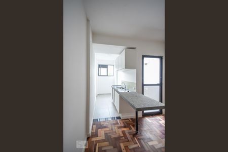 Cozinha de apartamento para alugar com 1 quarto, 42m² em Bela Vista, São Paulo