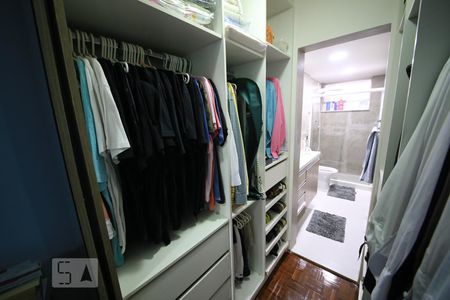 Closet de apartamento à venda com 2 quartos, 110m² em Icaraí, Niterói