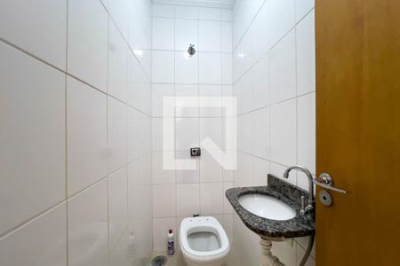 Lavabo de casa para alugar com 4 quartos, 350m² em Paraíso, São Paulo