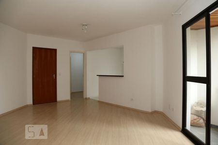 Sala de apartamento para alugar com 2 quartos, 78m² em Jardim Maria Rosa, Taboão da Serra