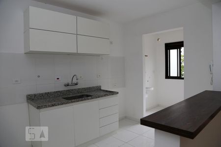 Cozinha de apartamento para alugar com 2 quartos, 78m² em Jardim Maria Rosa, Taboão da Serra