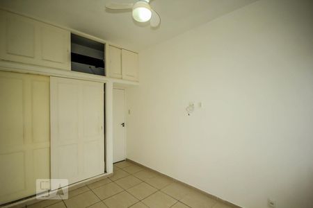 Quarto 1 de apartamento à venda com 3 quartos, 130m² em Copacabana, Rio de Janeiro