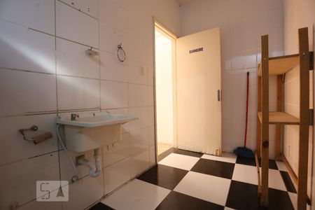 Banheiro de apartamento à venda com 2 quartos, 95m² em Campos Elíseos, São Paulo