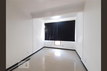 Sala/Quarto de kitnet/studio à venda com 1 quarto, 20m² em Del Castilho, Rio de Janeiro