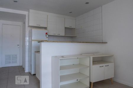 Sala/Cozinha de kitnet/studio à venda com 1 quarto, 38m² em Centro, Rio de Janeiro