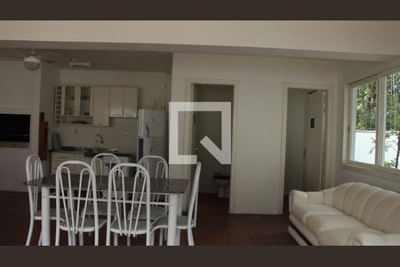 Cozinha de apartamento à venda com 2 quartos, 70m² em Vila Jardim, Porto Alegre