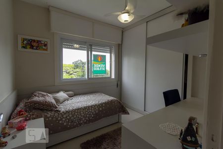 Quarto 2 de apartamento para alugar com 2 quartos, 70m² em Vila Jardim, Porto Alegre