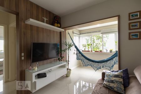 Sala de Estar de apartamento para alugar com 2 quartos, 70m² em Vila Jardim, Porto Alegre