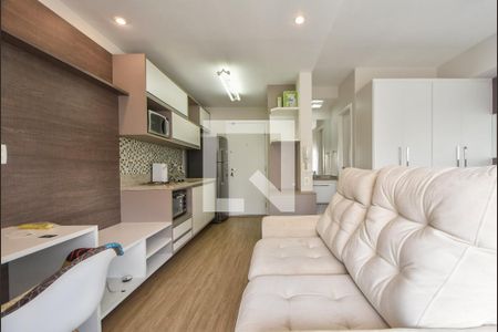 Sala  de casa para alugar com 1 quarto, 50m² em Brooklin Paulista, São Paulo