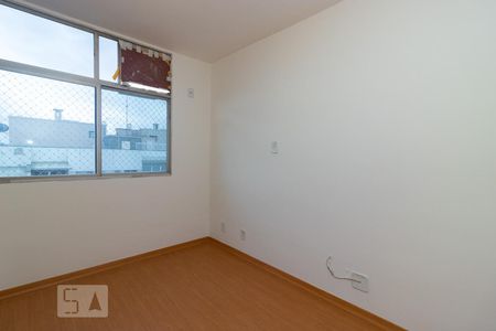 Quarto  de apartamento à venda com 1 quarto, 33m² em Cachambi, Rio de Janeiro